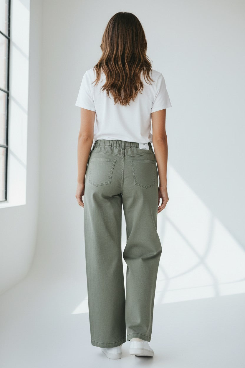 Threads Carpenter Stretch Leg Jeans