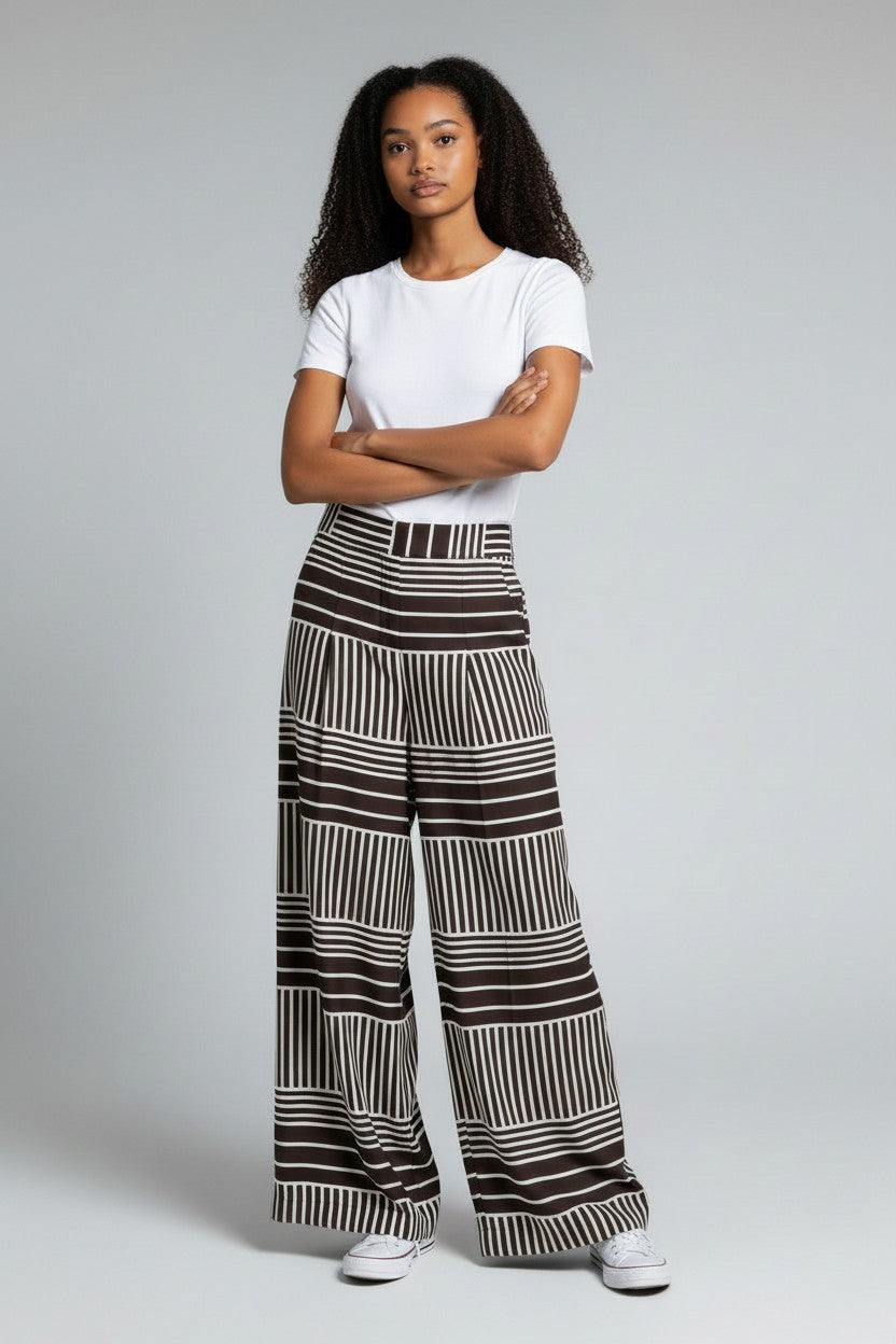 Ellis & Dewey Pleat Detail Pant