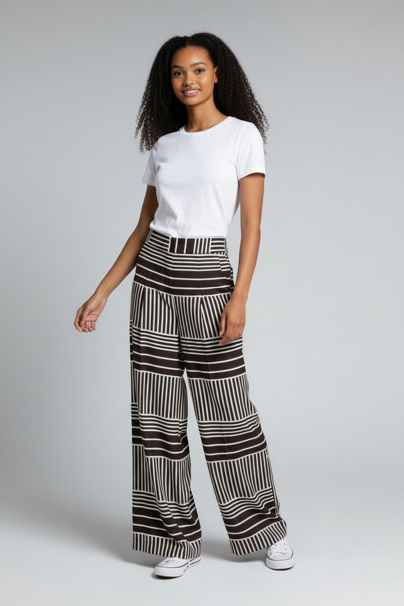 Ellis & Dewey Pleat Detail Pant